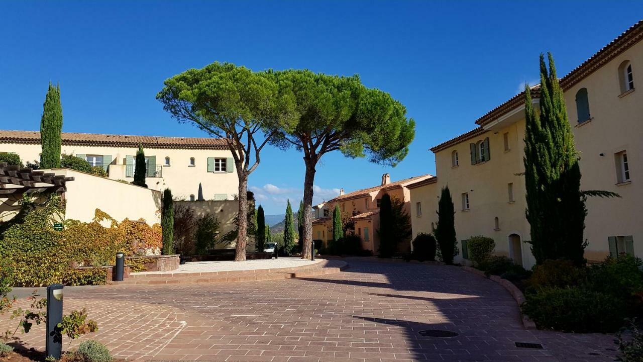 Villa Au Golf De St-Endreol La Motte  Luaran gambar